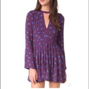 Free People Women’s dress Category, Purple w/ flowers; keyhole Dress in Size 4